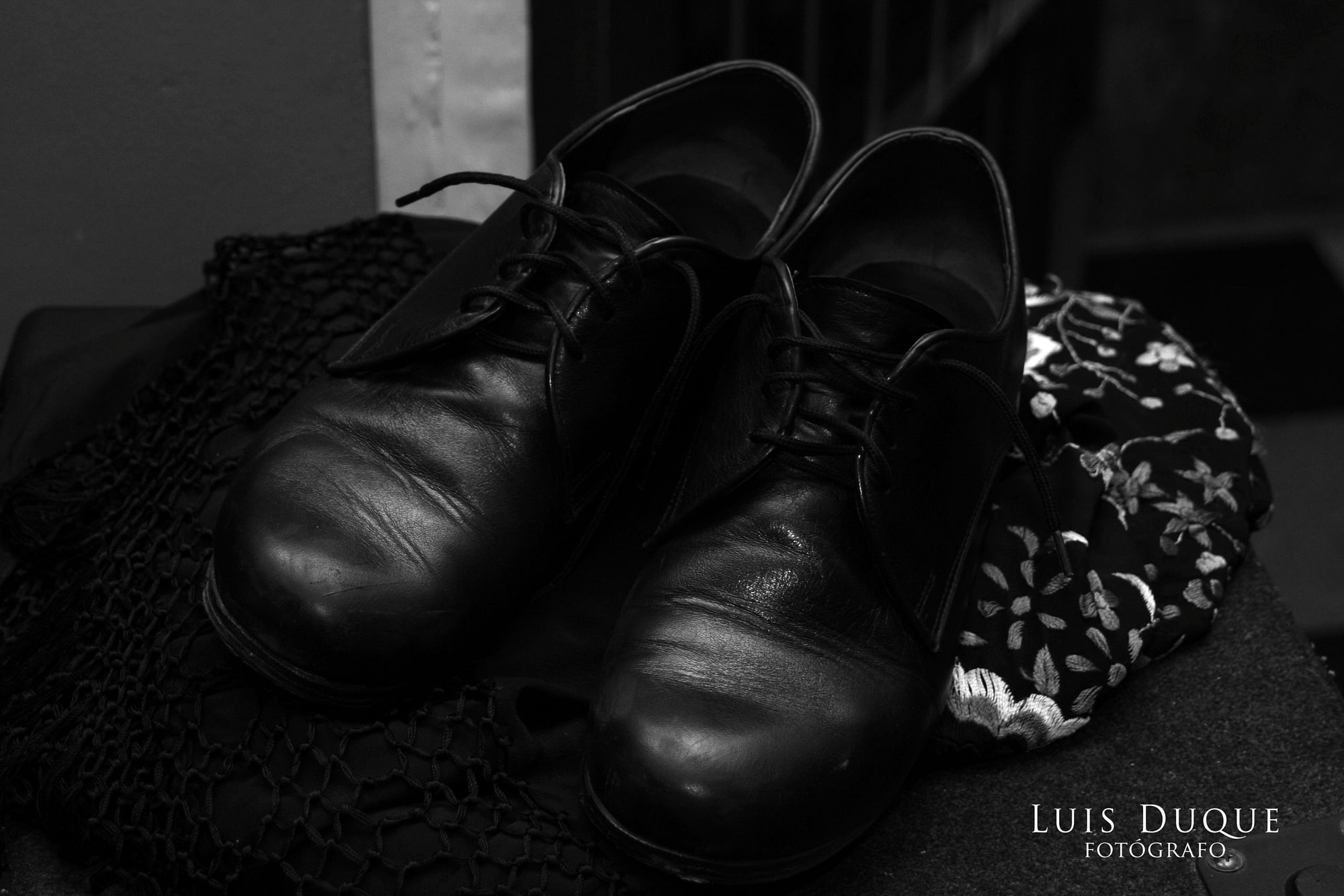 luis-duque-zapatos-uno Zapatos de flamenco foto por Luis Duque
