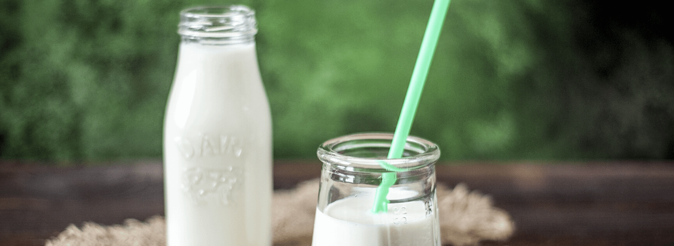 Calcio en la leche - Liam Hemswort culpa al veganismo Calcio en la leche - Liam Hemswort culpa al veganismo